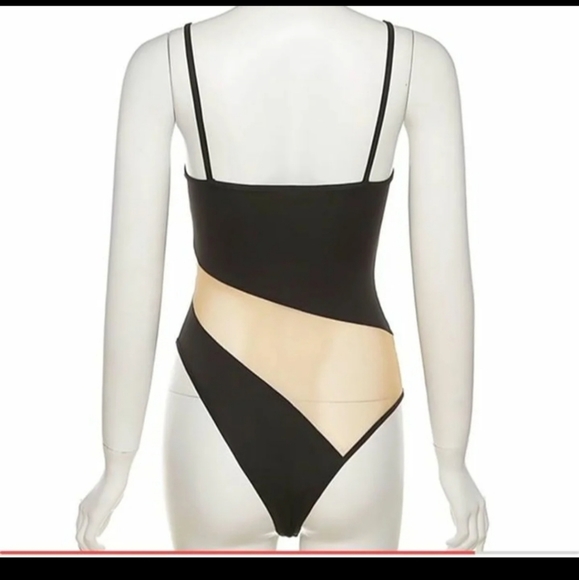 Black sheer cut out bodysuit - Picture 4 of 7